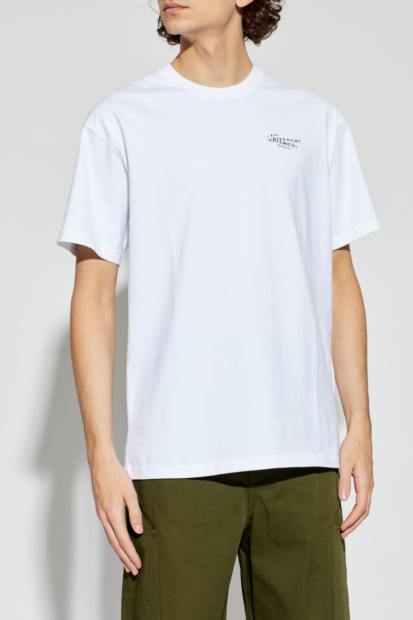 Givenchy T-shirt with logo | Men's | Vitkac